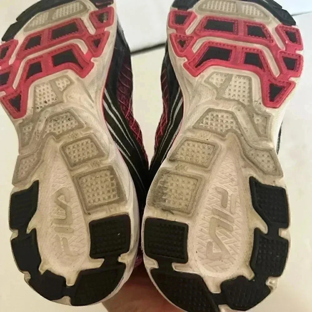 FILA Cool Max Sneaker Size 8 - Picture 7 of 8